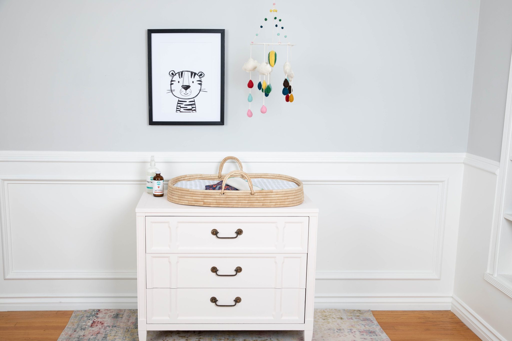 Do You Really Need a “Pinterest-Perfect” Nursery? Here’s the Truth About Minimalist Diapering